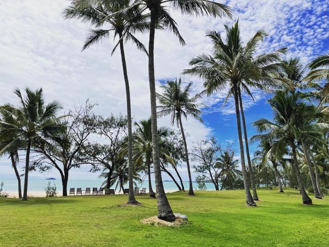 Sarina Beach Motel Grasstree Beach Extérieur photo