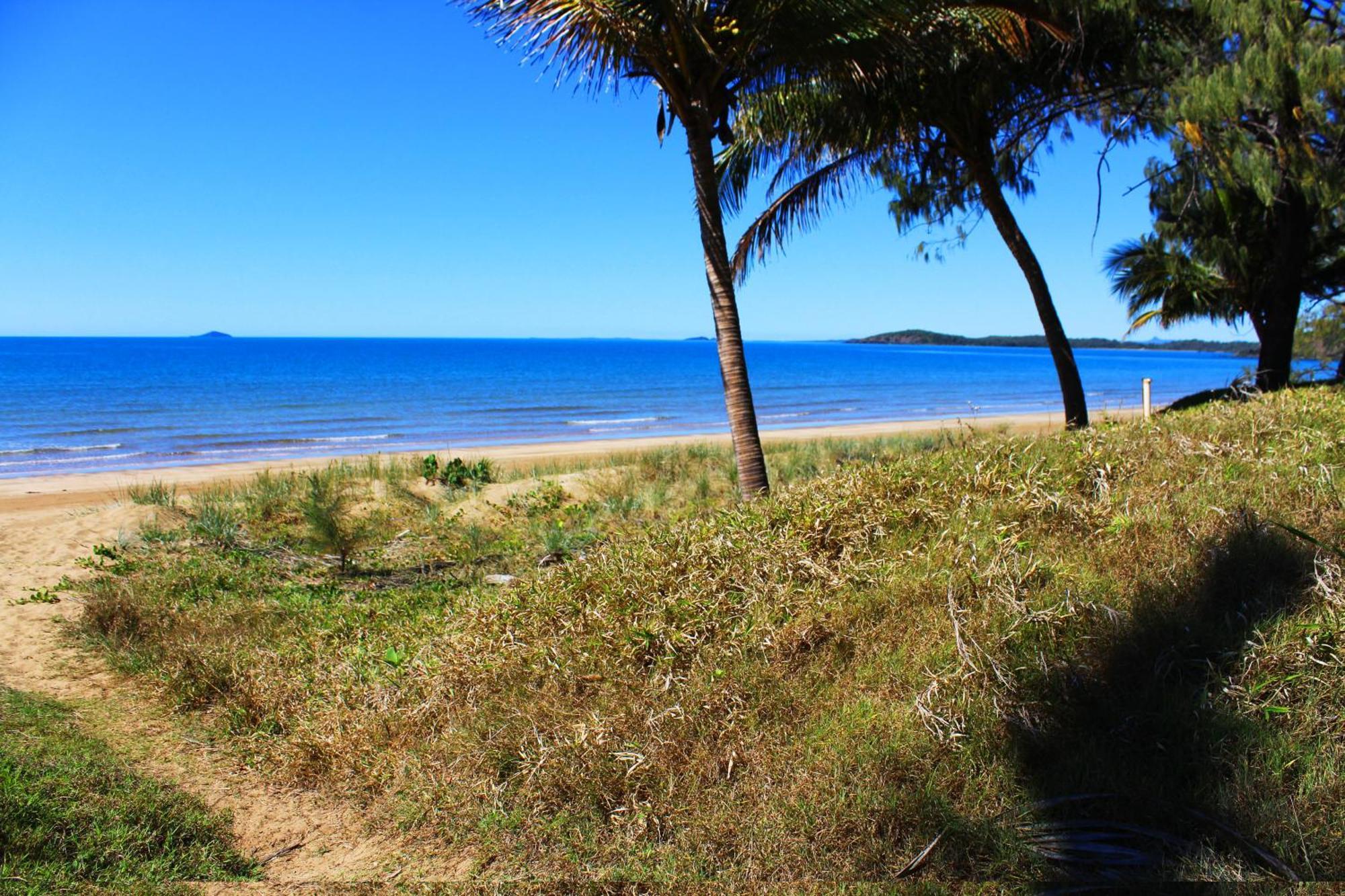 Sarina Beach Motel Grasstree Beach Extérieur photo