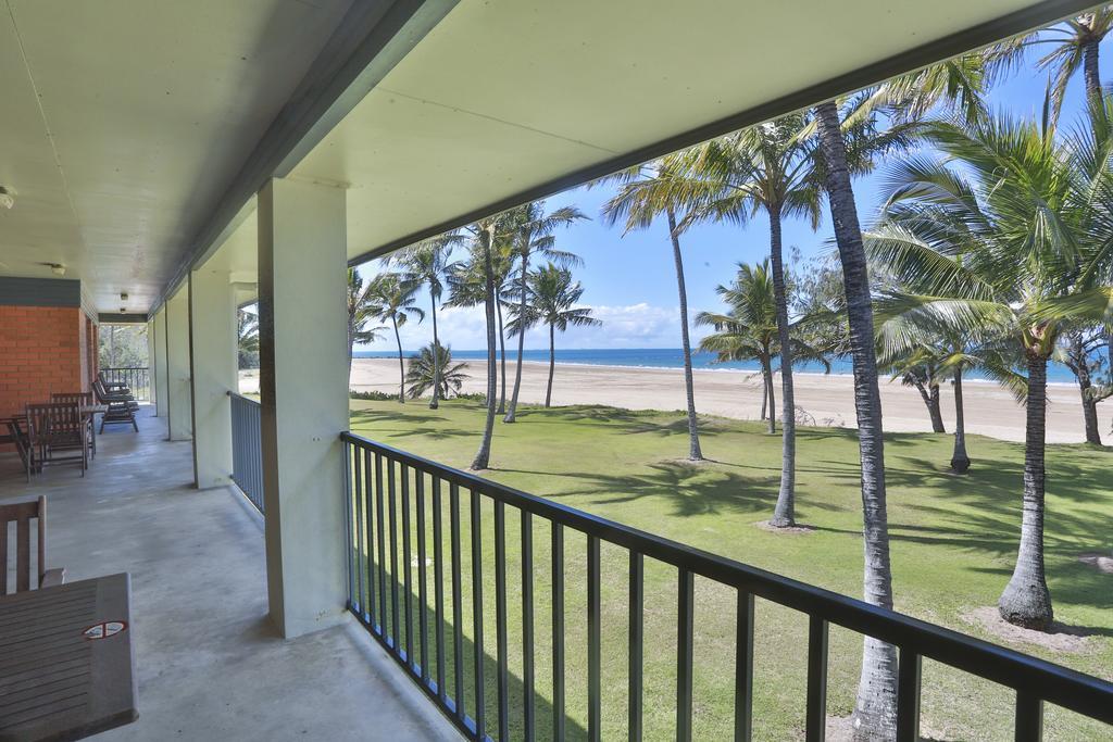 Sarina Beach Motel Grasstree Beach Extérieur photo