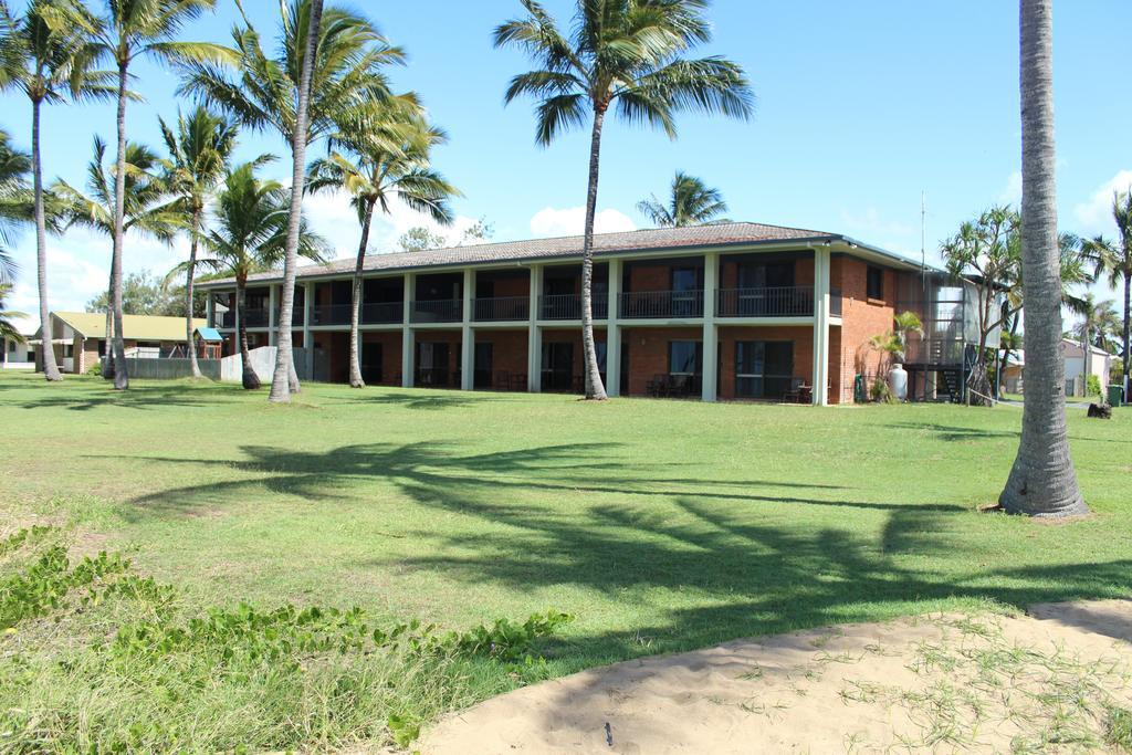 Sarina Beach Motel Grasstree Beach Extérieur photo